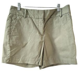 Loft The Riviera Short Size 6
